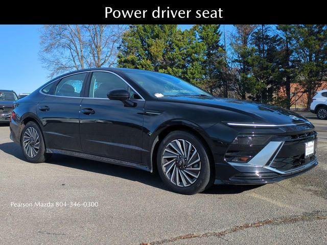 used 2024 Hyundai Sonata Hybrid car, priced at $23,620