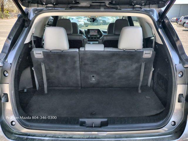 used 2022 Toyota Highlander Hybrid car, priced at $35,615