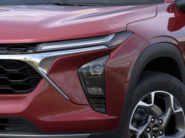 new 2025 Chevrolet Trax car, priced at $24,925