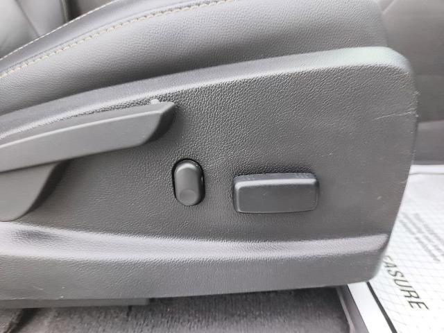 used 2022 Chevrolet Colorado car, priced at $33,995