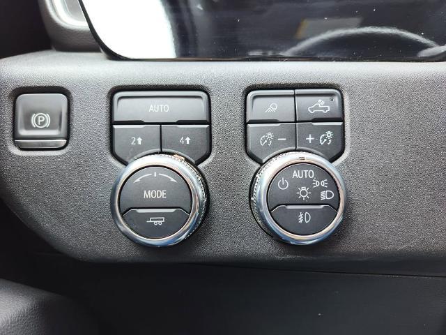 used 2025 GMC Sierra 1500 car, priced at $43,995