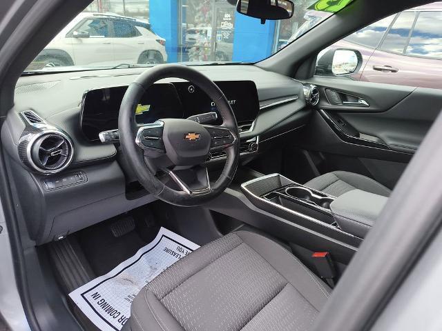 used 2025 Chevrolet Equinox car, priced at $28,995