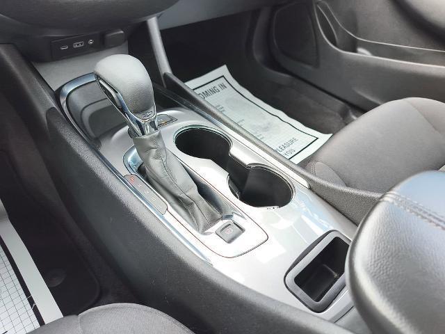 used 2024 Chevrolet Malibu car, priced at $18,995