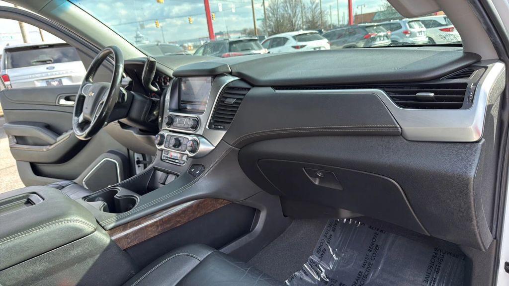 used 2020 Chevrolet Suburban car, priced at $27,995