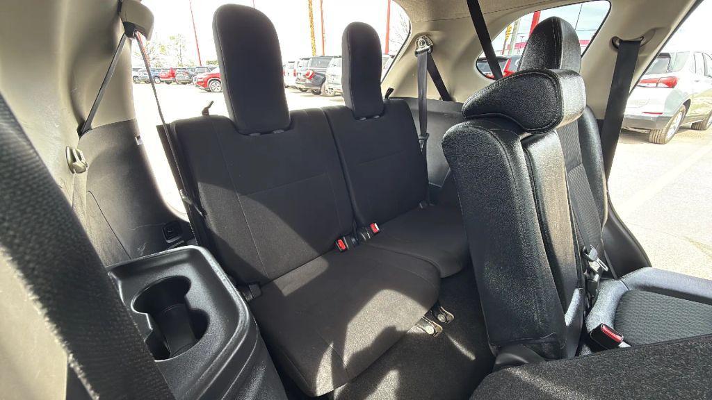 used 2015 Mitsubishi Outlander car, priced at $10,995