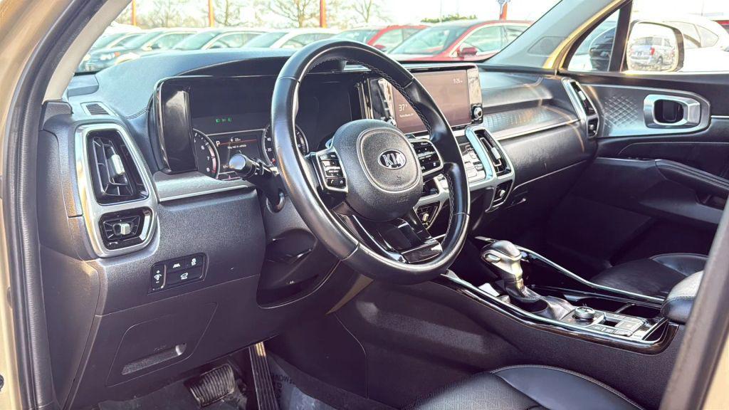 used 2021 Kia Sorento car, priced at $22,995