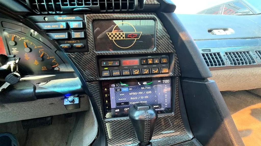 used 1992 Chevrolet Corvette car, priced at $18,995