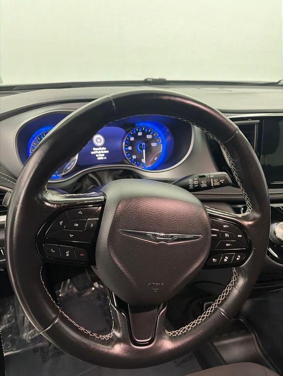 used 2021 Chrysler Pacifica car, priced at $22,557