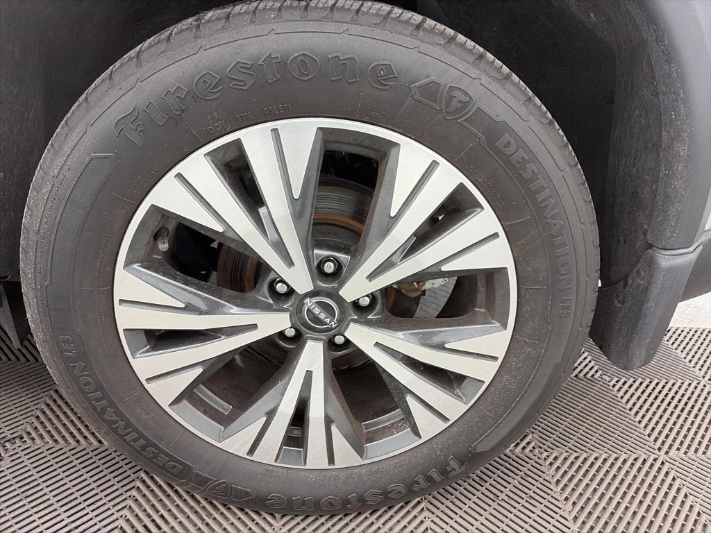 used 2023 Nissan Rogue car, priced at $22,952