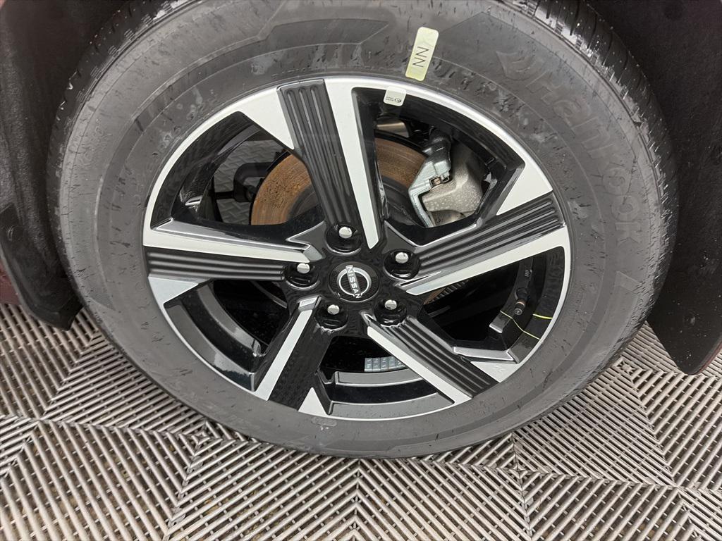 new 2025 Nissan Sentra car, priced at $24,125