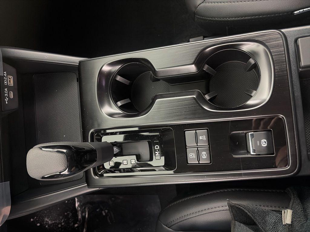 new 2026 Subaru Outback car, priced at $37,498