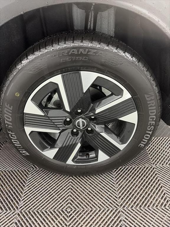 new 2026 Nissan Kicks car, priced at $28,440