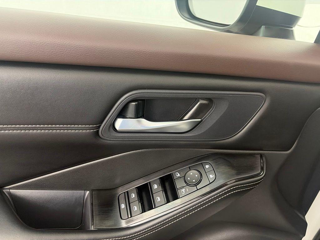 used 2023 Nissan Rogue car, priced at $25,494