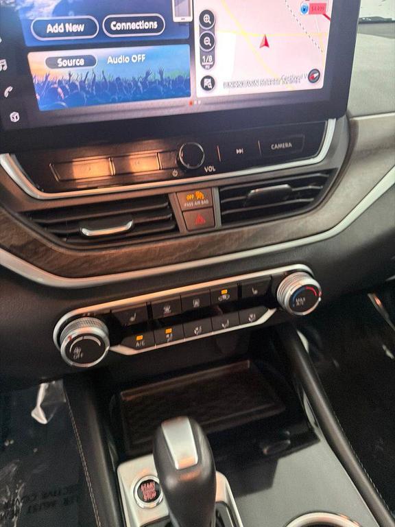 used 2023 Nissan Altima car, priced at $24,879