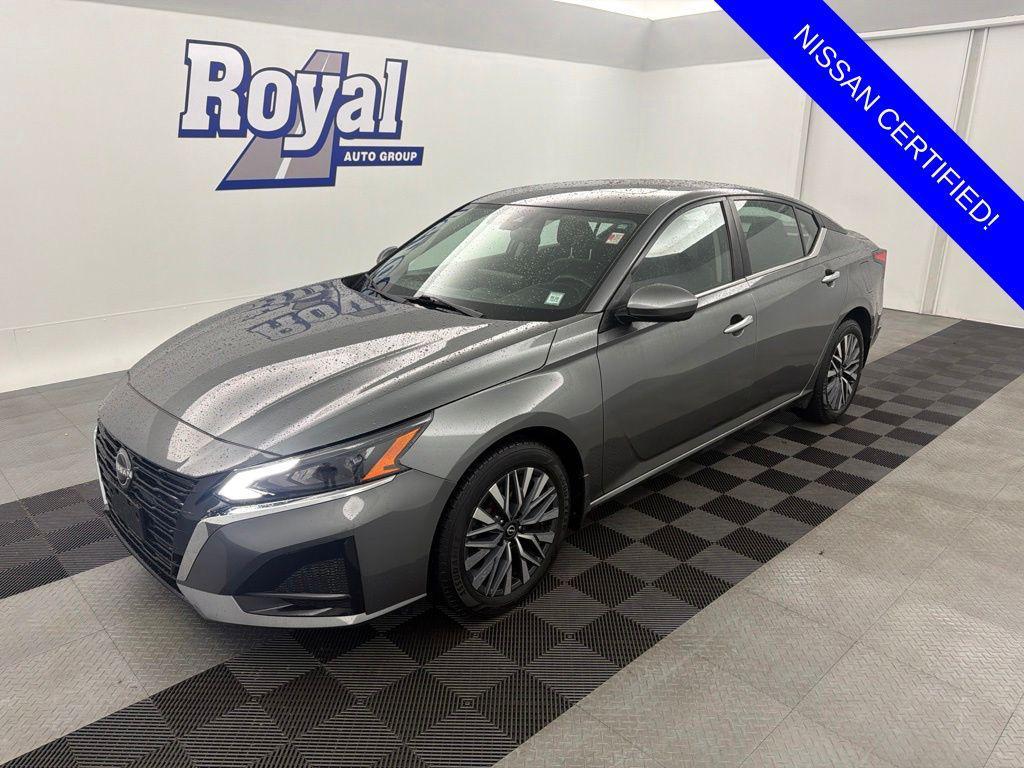 used 2023 Nissan Altima car, priced at $24,879