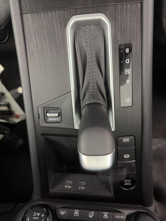 new 2026 Nissan Kicks car, priced at $30,265