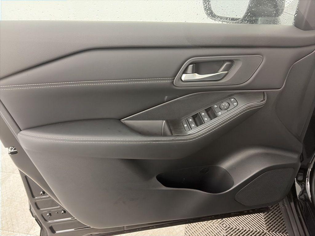 new 2026 Nissan Rogue car, priced at $36,655