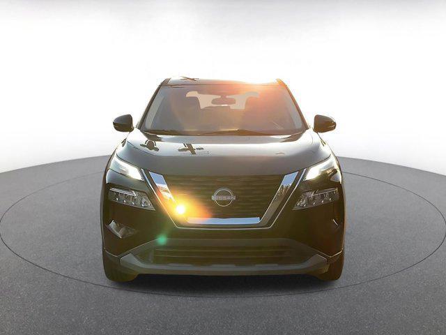used 2022 Nissan Rogue car, priced at $18,281