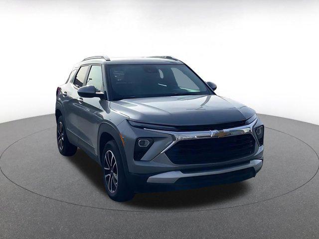 used 2025 Chevrolet TrailBlazer car, priced at $21,435