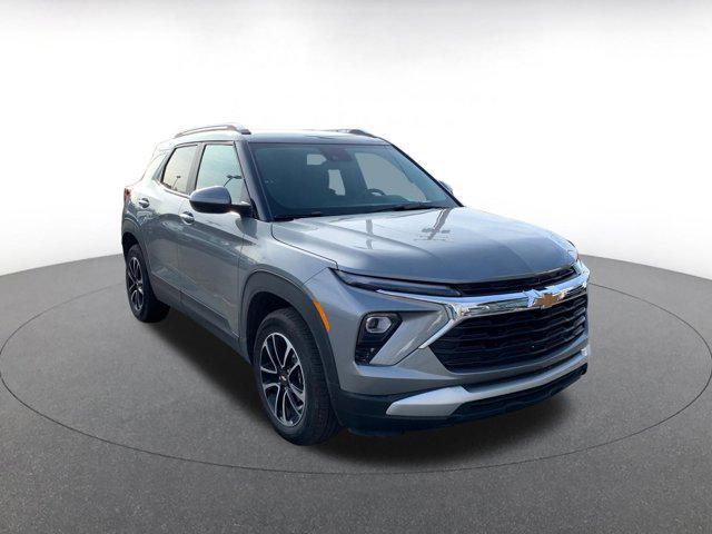 used 2025 Chevrolet TrailBlazer car, priced at $21,435