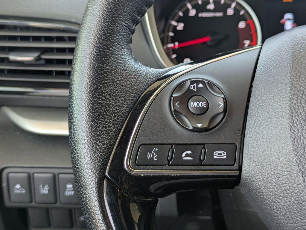 used 2025 Mitsubishi Eclipse Cross car, priced at $19,639