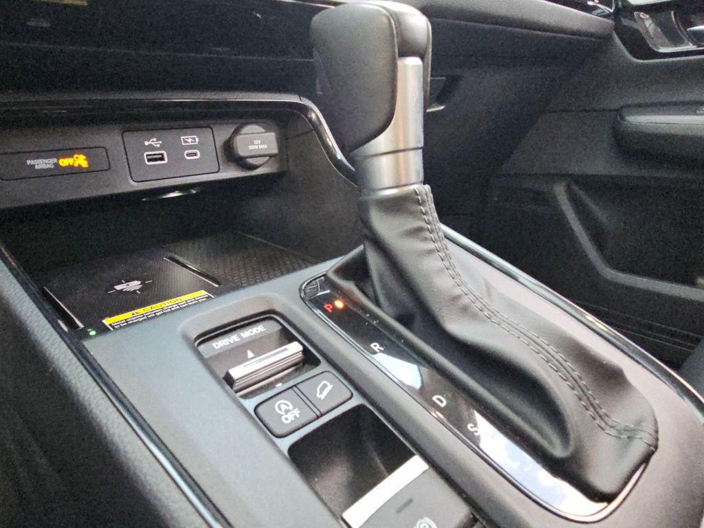 used 2025 Honda CR-V car, priced at $30,229