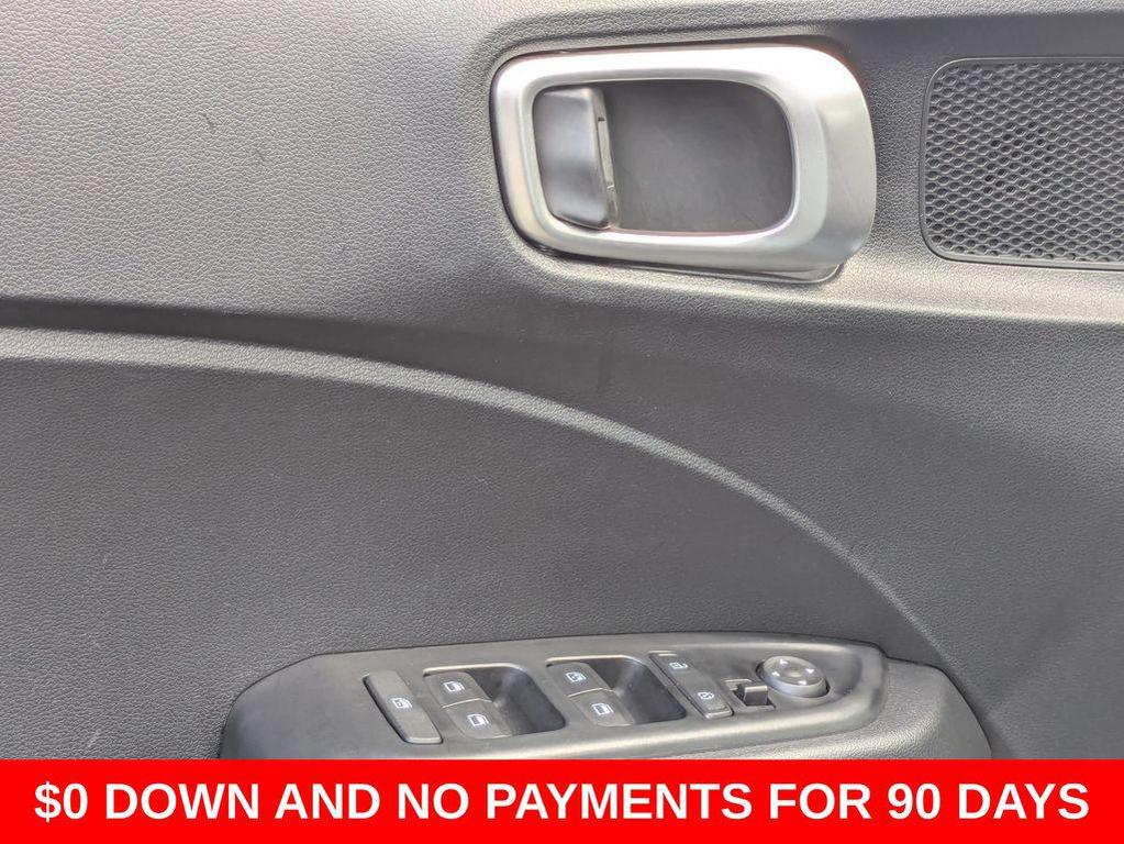 used 2025 Hyundai Venue car, priced at $19,898