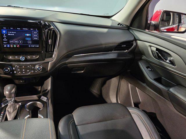 used 2021 Chevrolet Traverse car, priced at $27,694