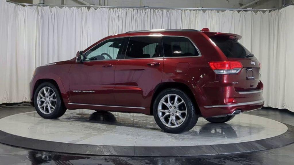 used 2016 Jeep Grand Cherokee car, priced at $19,695
