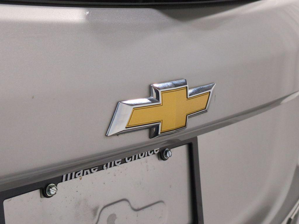 used 2018 Chevrolet Equinox car, priced at $11,500