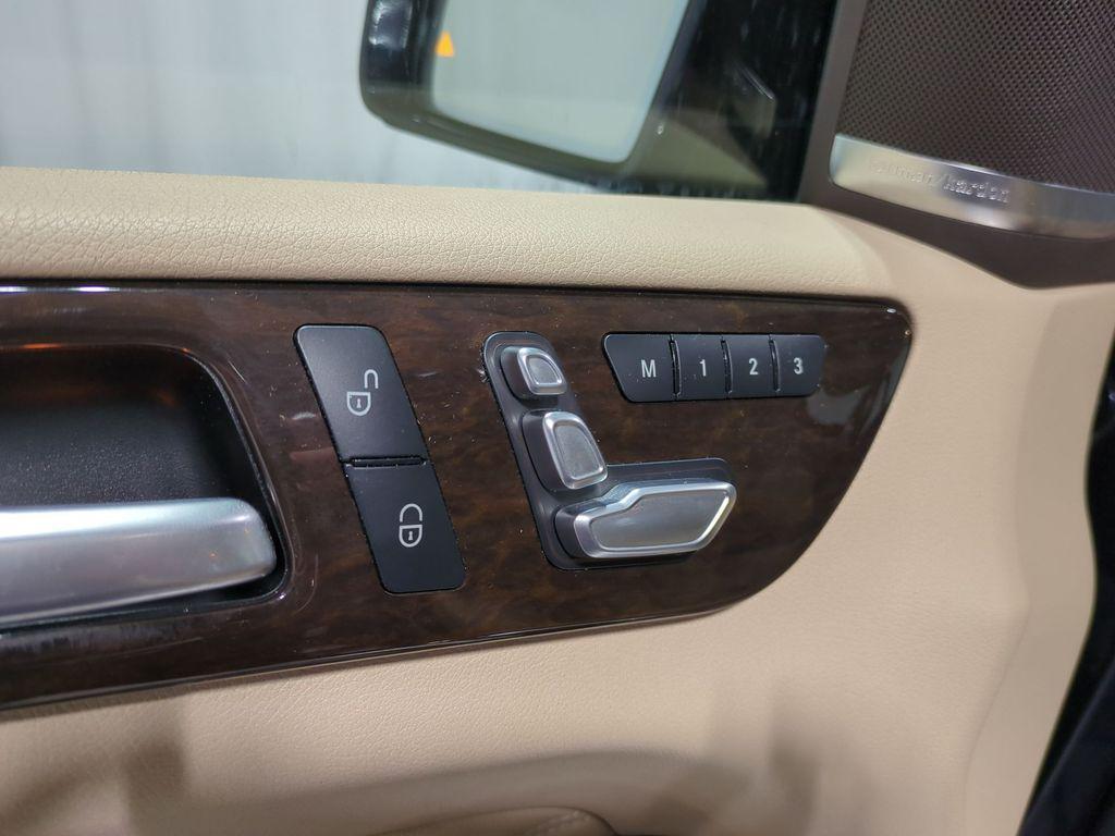 used 2017 Mercedes-Benz GLE 350 car, priced at $17,500