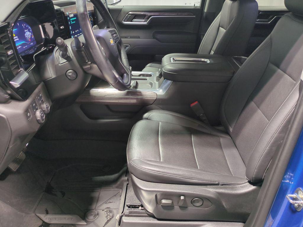 used 2022 Chevrolet Silverado 1500 car, priced at $43,000