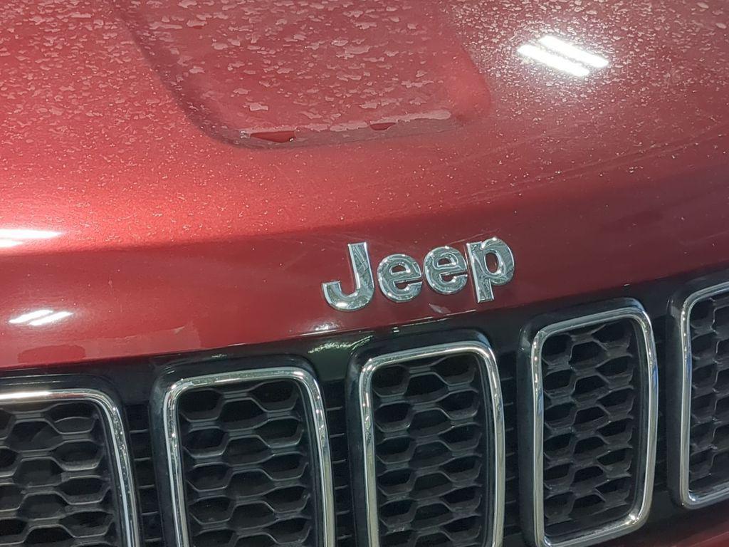 used 2021 Jeep Grand Cherokee car, priced at $16,000