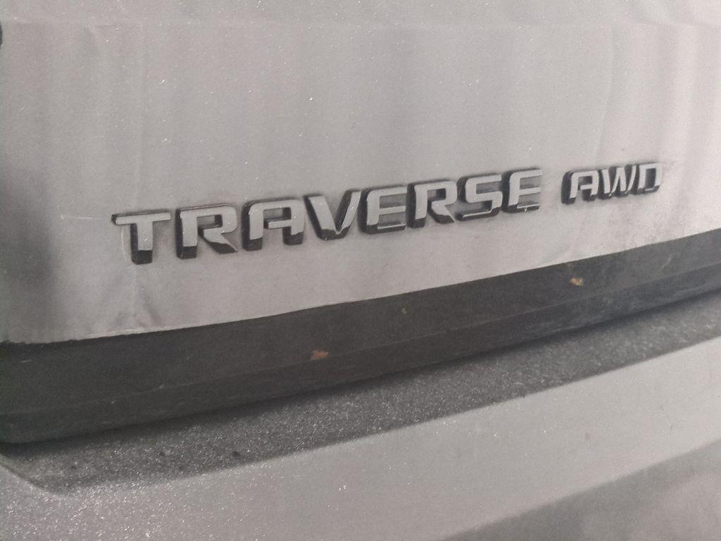 used 2021 Chevrolet Traverse car, priced at $23,500