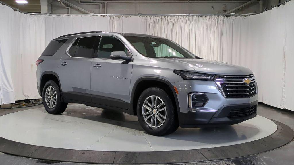 used 2023 Chevrolet Traverse car, priced at $27,795