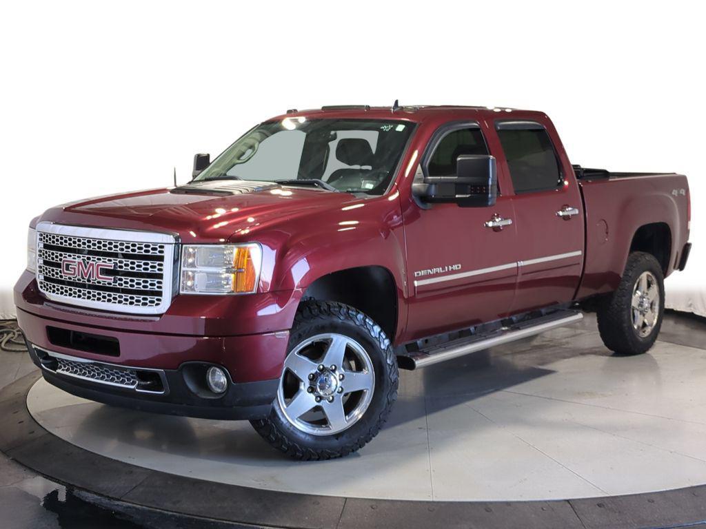 used 2014 GMC Sierra 2500 car, priced at $31,500