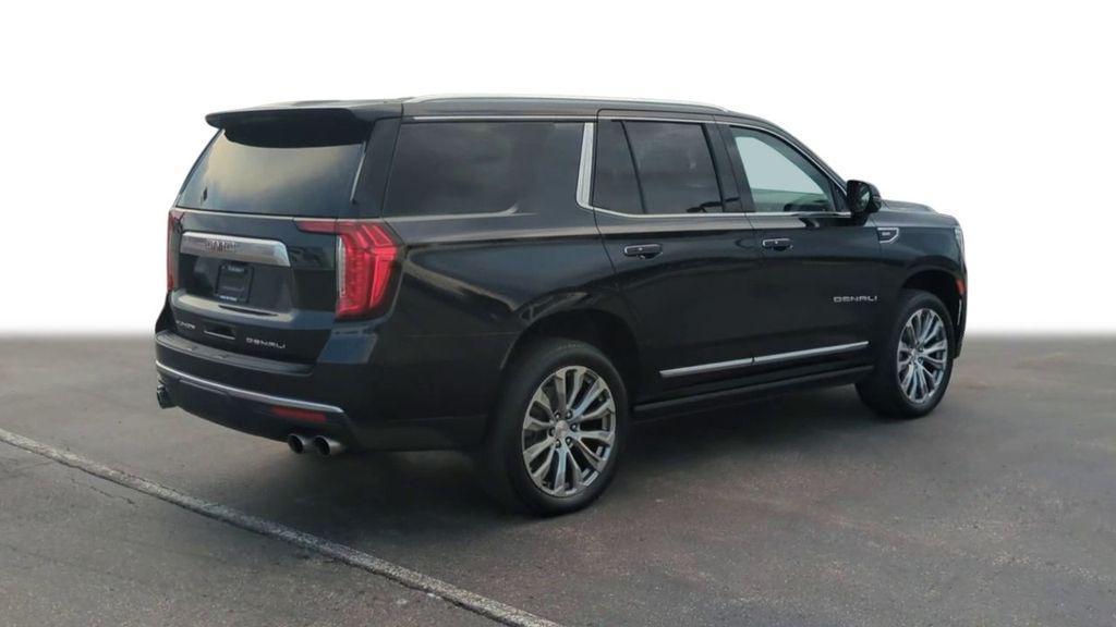 used 2021 GMC Yukon car, priced at $43,428
