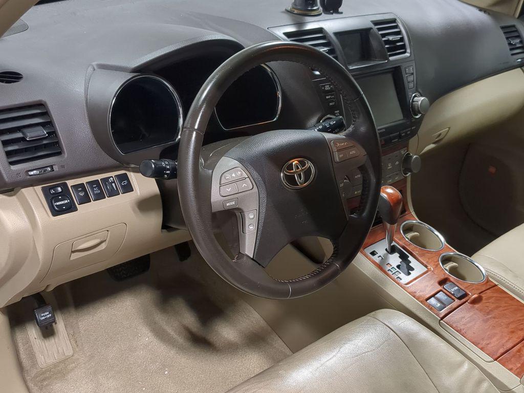 used 2010 Toyota Highlander car, priced at $11,650