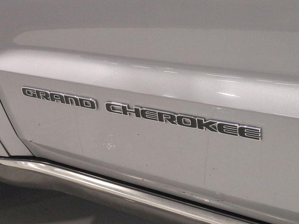 used 2018 Jeep Grand Cherokee car, priced at $16,995