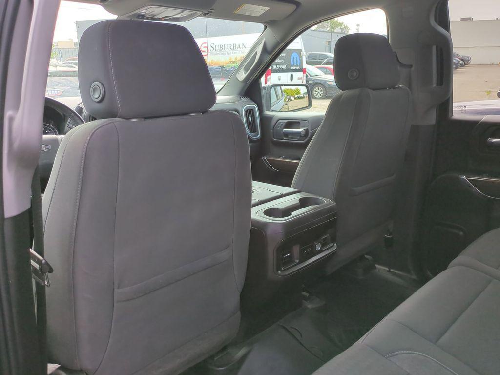 used 2022 Chevrolet Silverado 1500 car, priced at $31,500