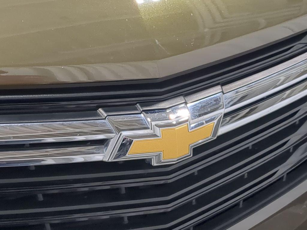 used 2023 Chevrolet Equinox car, priced at $20,495