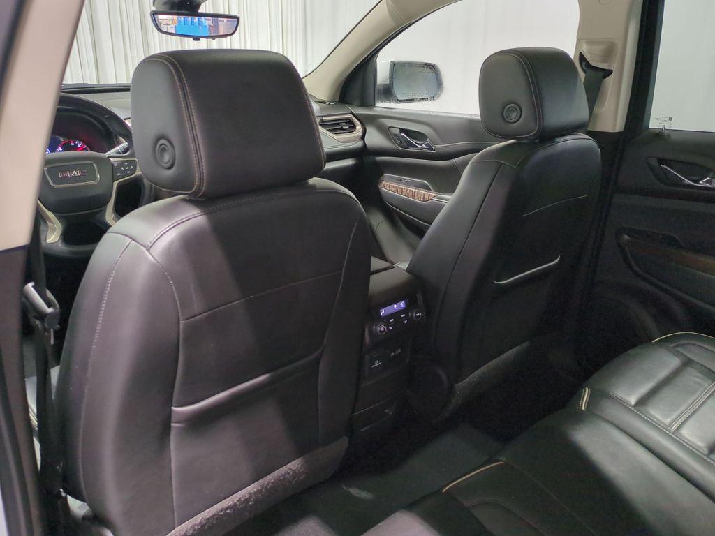 used 2022 GMC Acadia car, priced at $32,095