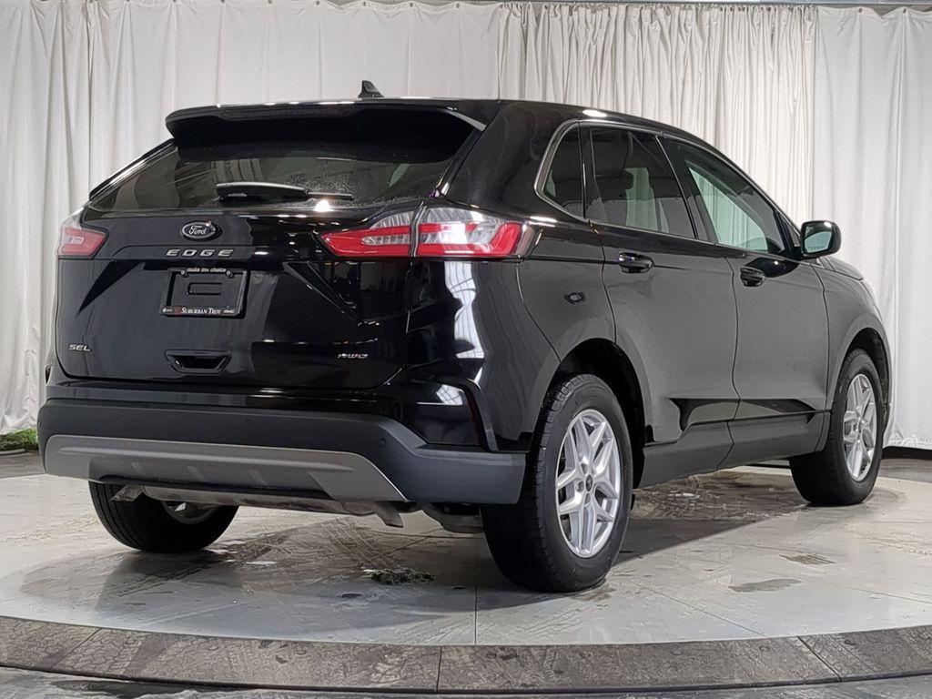 used 2024 Ford Edge car, priced at $25,895