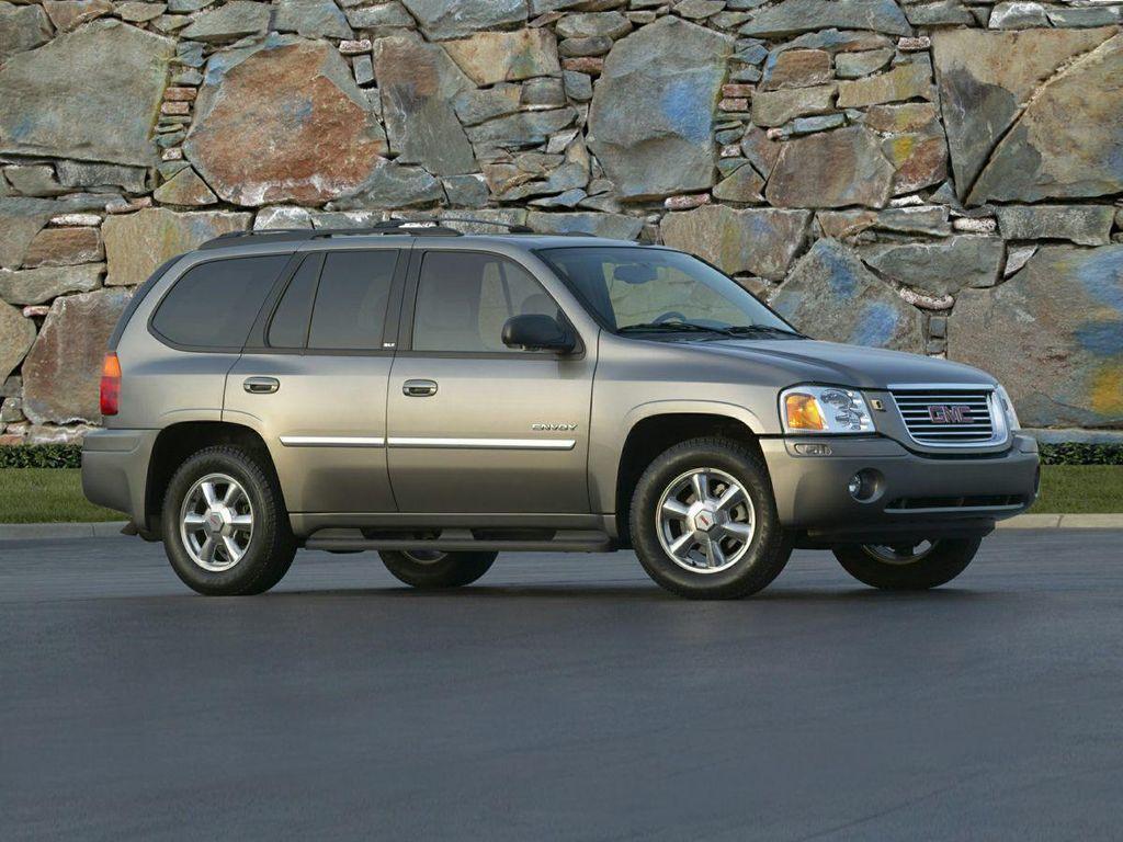 used 2009 GMC Envoy car, priced at $6,395