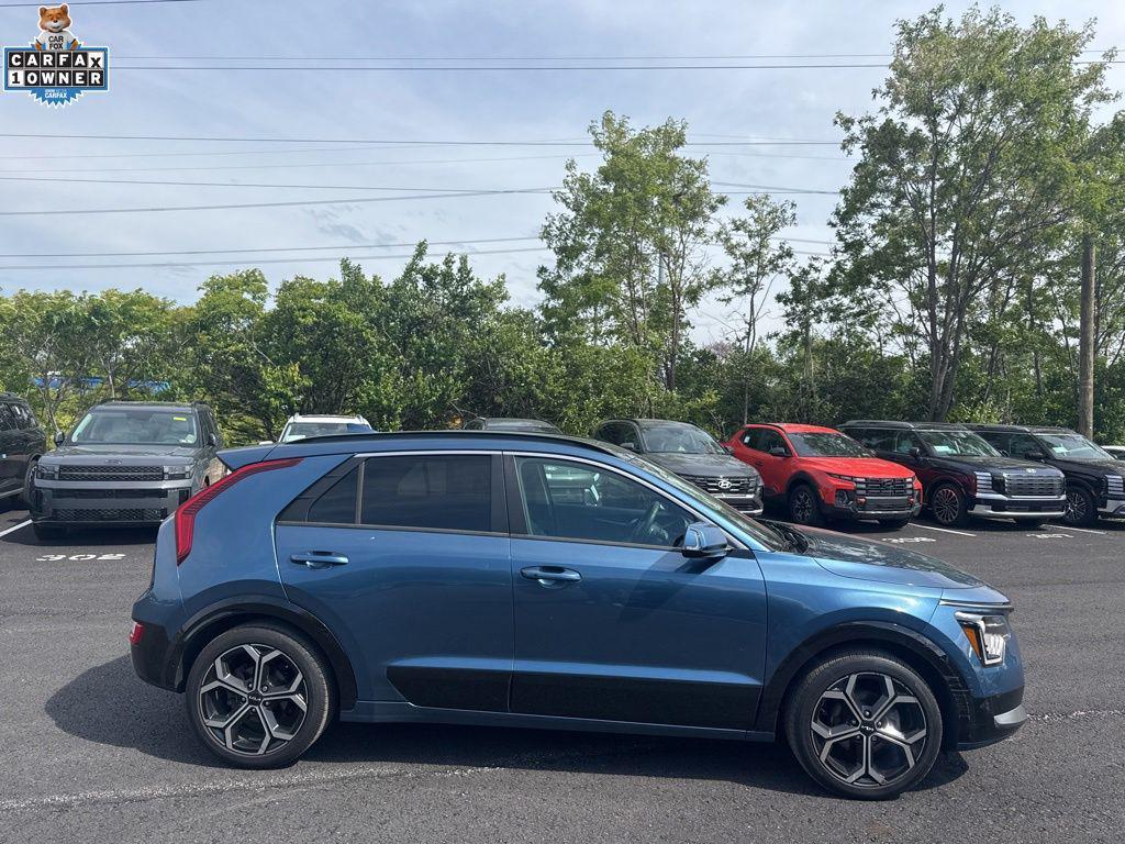 used 2023 Kia Niro car