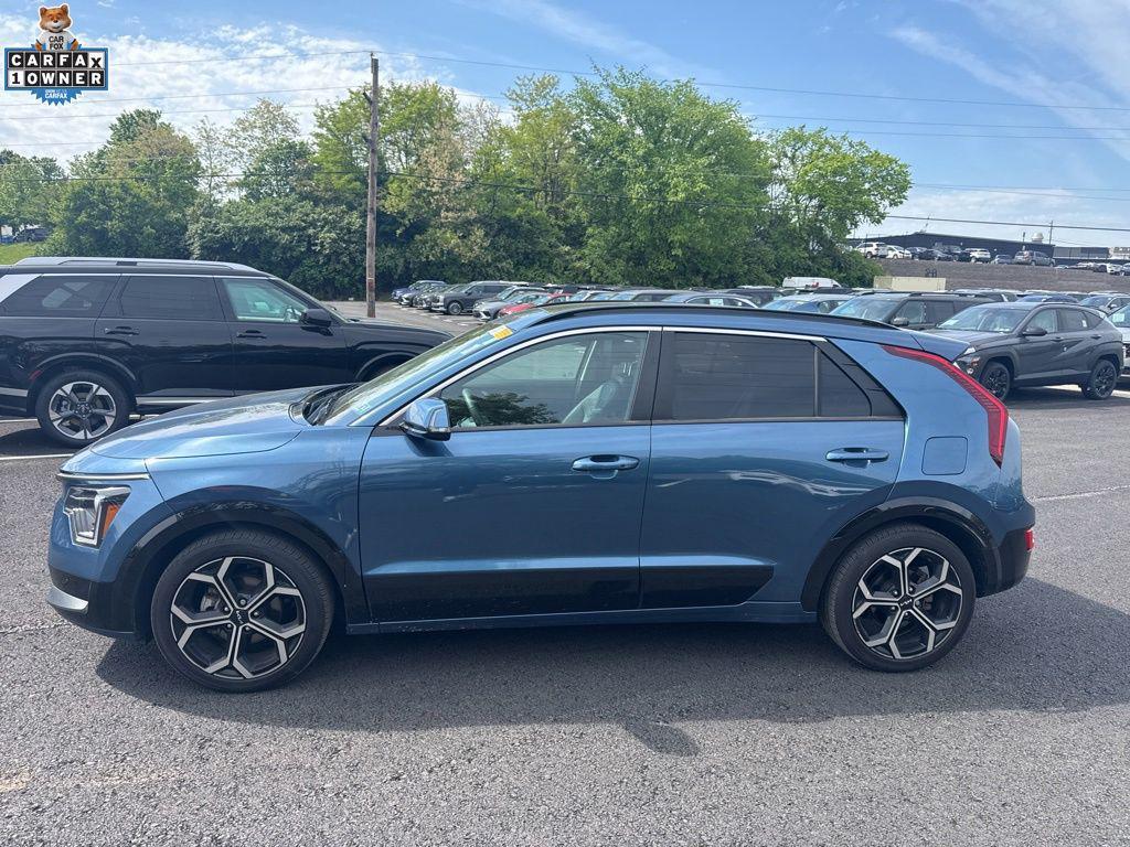 used 2023 Kia Niro car