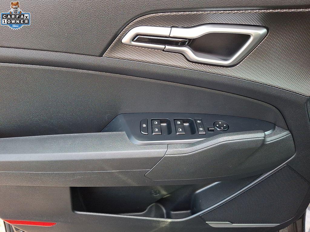 used 2023 Kia Sportage Hybrid car, priced at $26,768