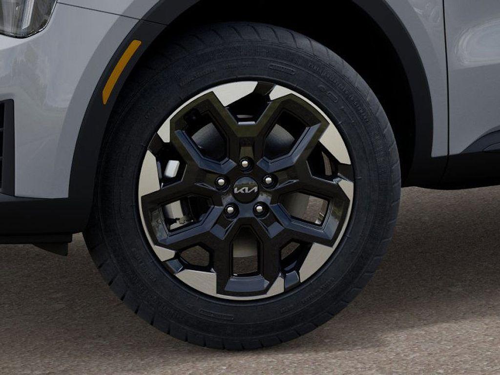 new 2026 Kia Sorento car, priced at $40,565