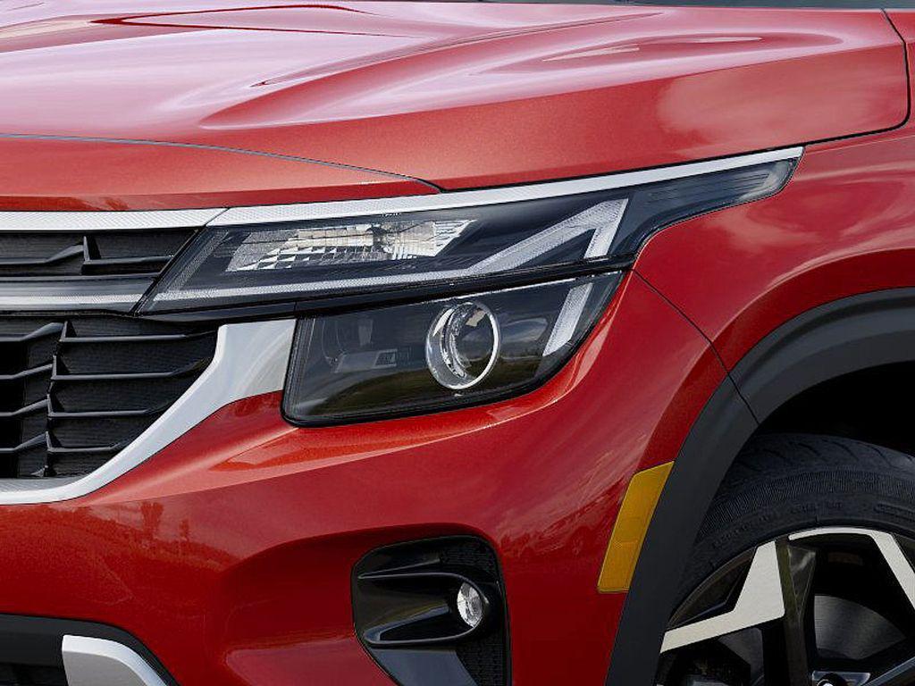 new 2026 Kia Seltos car, priced at $28,475