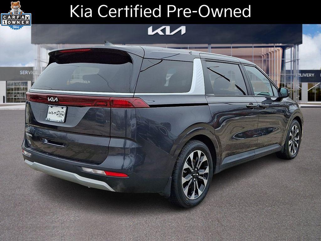 used 2023 Kia Carnival car, priced at $31,562